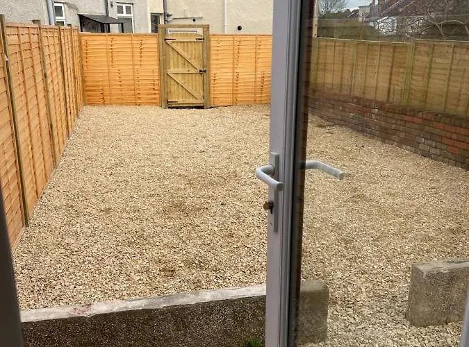 Πανσιόν Private 6 *